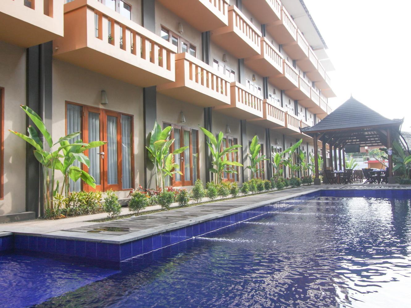 Bali Chaya Hotel Legian Exterior foto