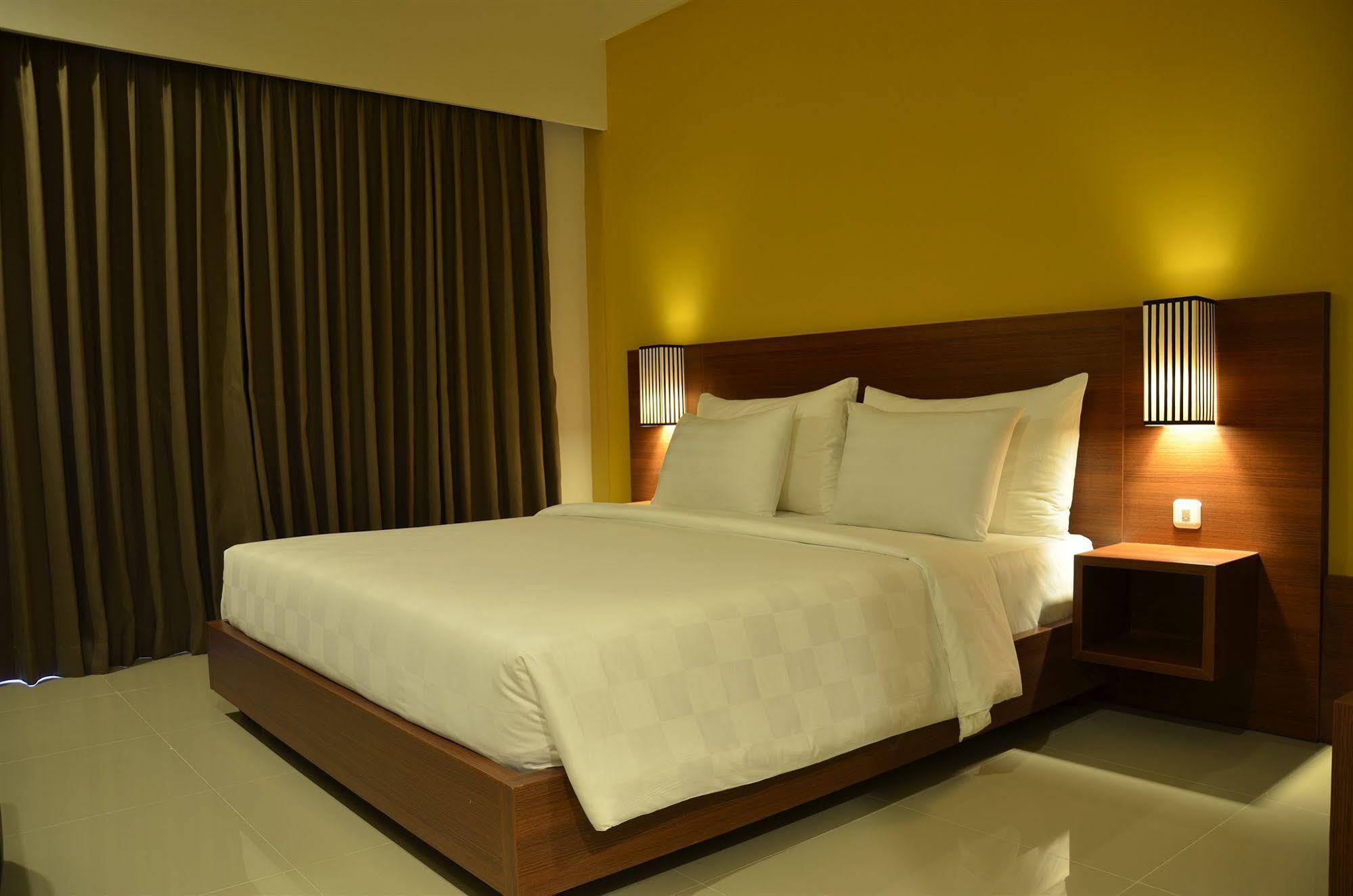 Bali Chaya Hotel Legian Exterior foto